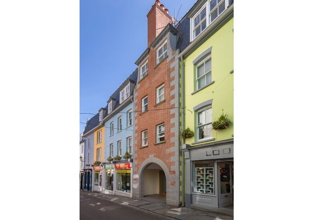 Thumbnail Flat to rent in Mill Street, St. Peter Port, Guernsey