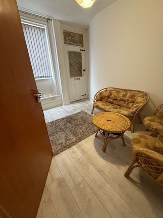 85, Wellington Street, Luton photo 3