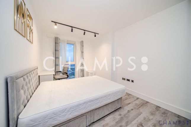 Flat to rent in Icon Tower, One West Point, North Acton, London