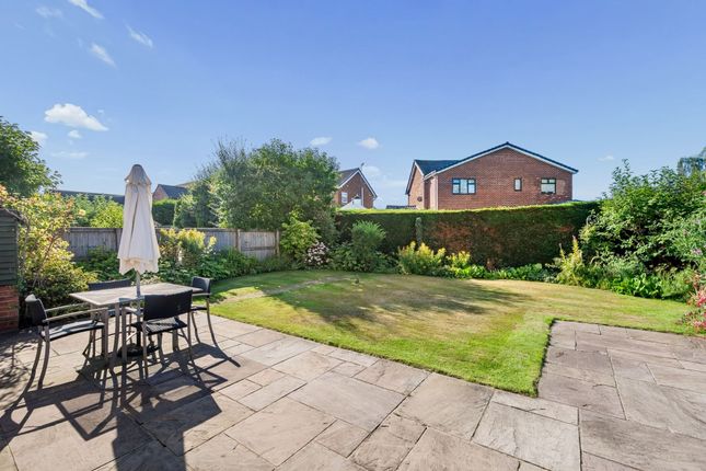 19 Chester Road, Stockport photo 4