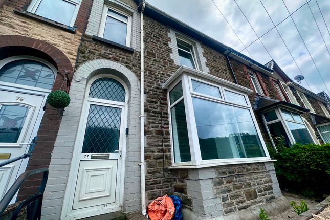 77 King Edward Street, Bridgend photo 2