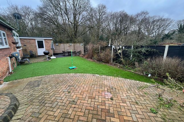 Semi-detached bungalow to rent in Bude Close, Ipswich