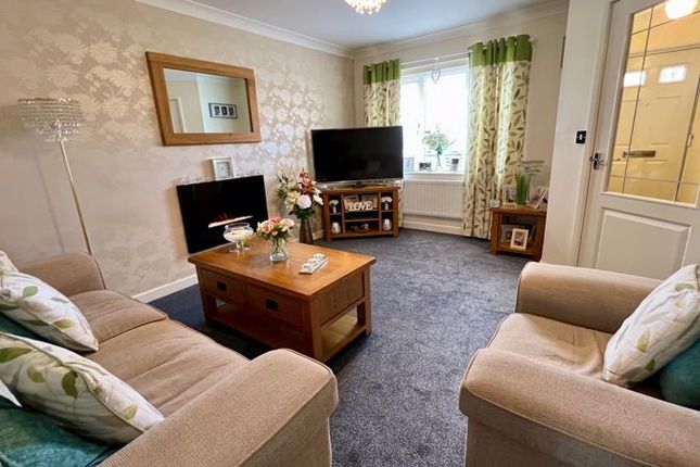 Semi-detached house for sale in Alexander Road, Minster Fields, Lincoln