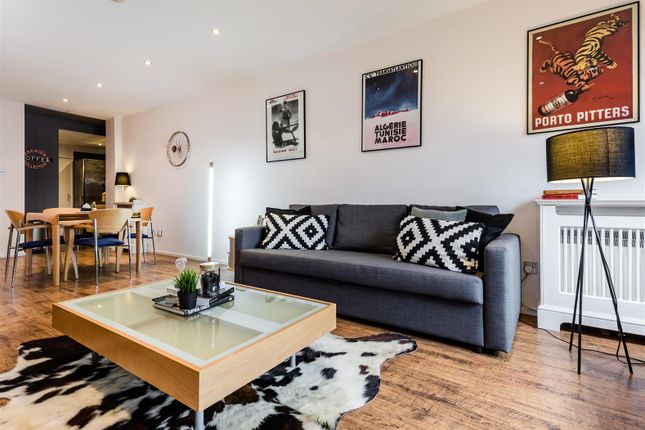 Flat for sale in Point West, South Kensington