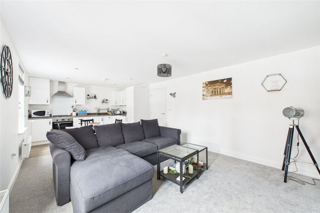 12, Keller House, 1, Barrosa Road, Aldershot photo 3