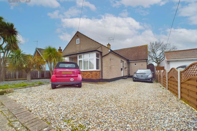 Thumbnail Detached bungalow for sale in Central Avenue, Hadleigh, Essex