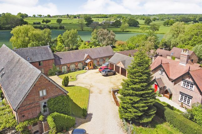 Thumbnail Barn conversion for sale in Oak Lane, Allesley, Coventry