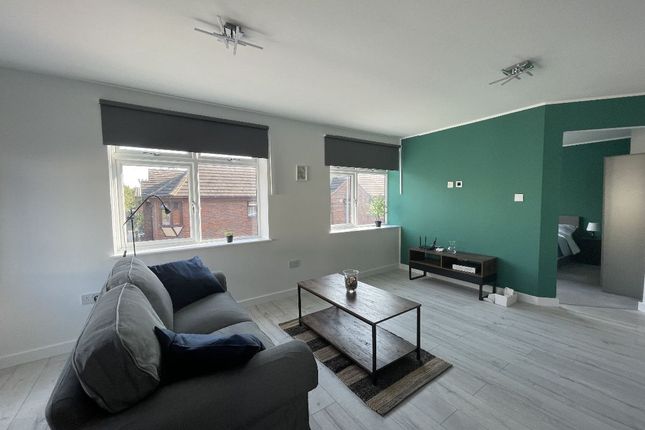 Flat to rent in The Old Brass Foundry, Marlborough Terrace, Hull