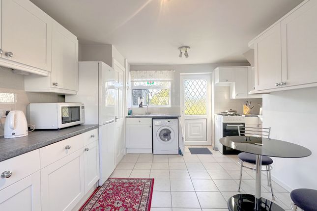 5 Merton Road, Stockport photo 2