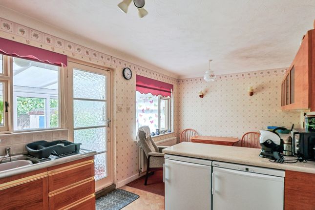82, Beacon Park Road, Dorset photo 4