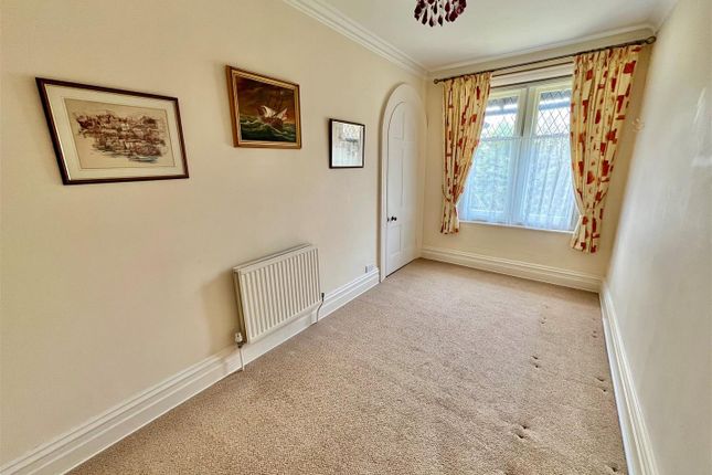 Flat for sale in Afton Road, Freshwater