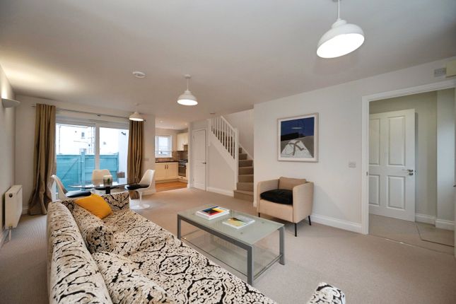 260B,, Sea Front, Hampshire photo 4