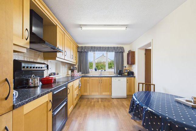 30 Stoneyhurst Drive, Curry Rivel photo 4