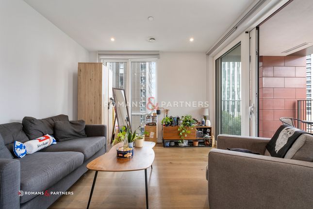 Flat 601 Weymouth, 2, Deacon Street, London photo 3