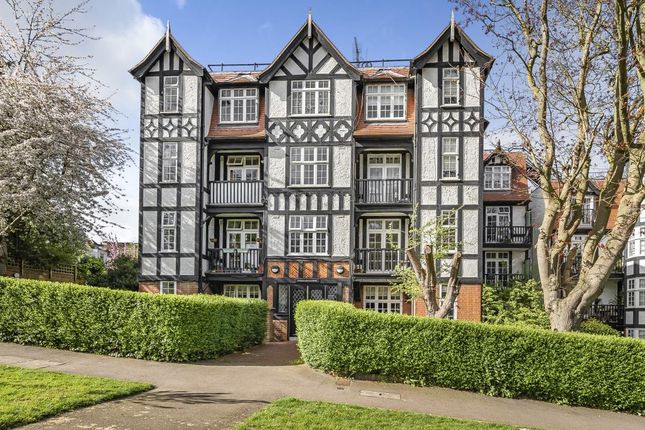 Flat for sale in Holly Lodge, Highgate