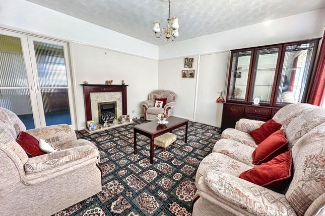 9, Windsor Avenue, Spalding photo 2