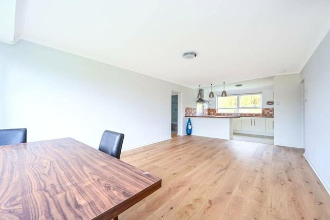 Flat for sale in Boxgrove Road, Guildford, Surrey