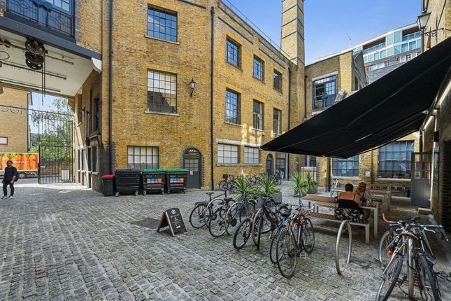 Office to let in Unit 35 Waterside Building, 44-48 Wharf Road, London