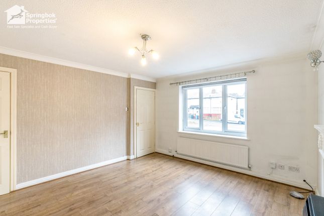 16, Shaftesbury Avenue, Blackpool photo 3