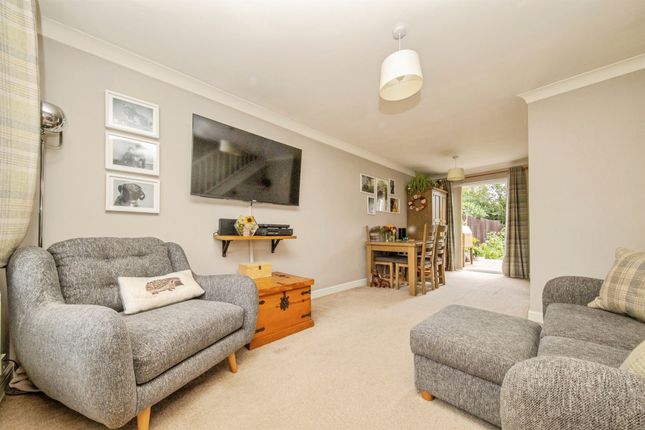 27, Yew Tree Rise, IPSWICH photo 3