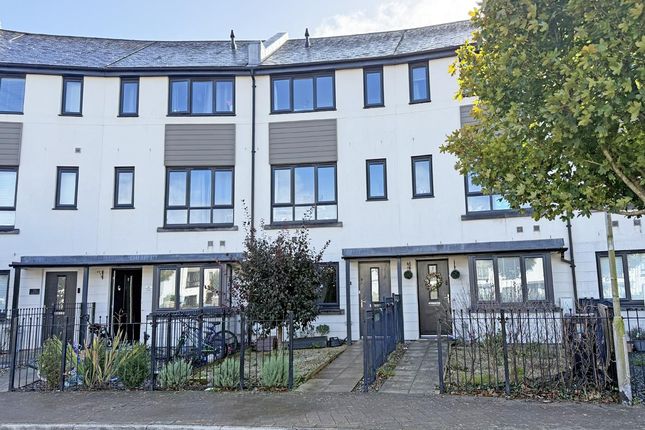 Costcombe Circus 25 - Front.....Jpg