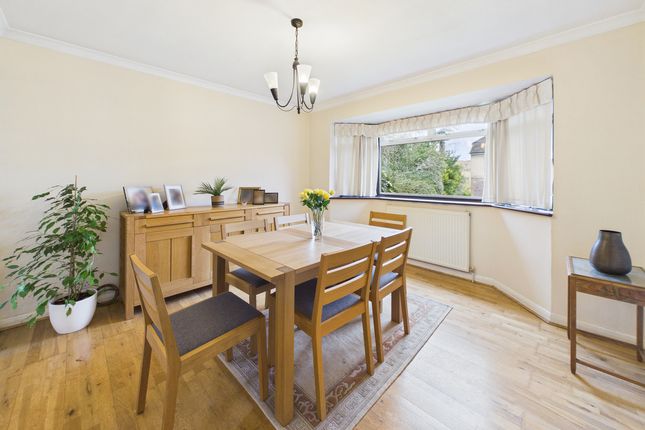33, Ebberns Road, Hemel Hempstead photo 3