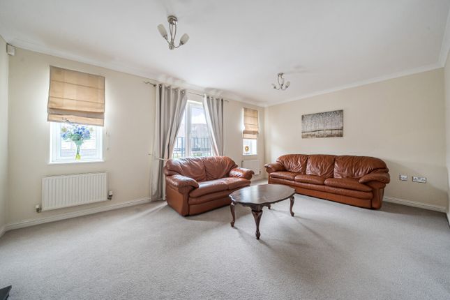 28, Clos Dewi Sant, Cardiff photo 4
