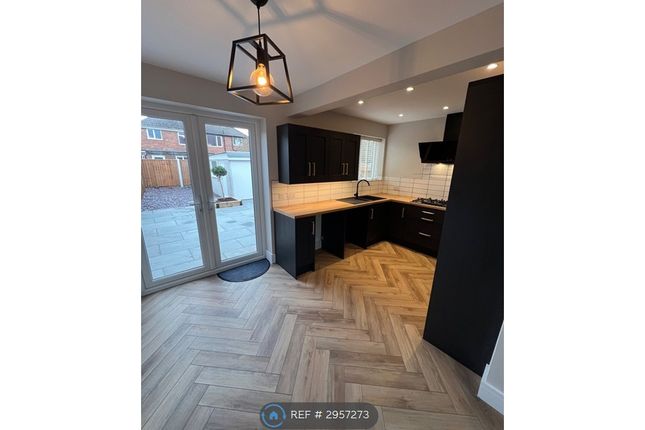 Salcombe Avenue, Blackpool photo 3