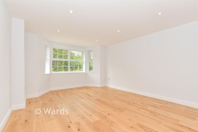White Hart Villas, Claygate, Marden photo 3