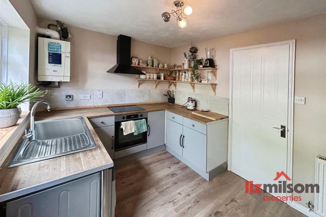 26, Ladyfields Way, Swadlincote photo 2