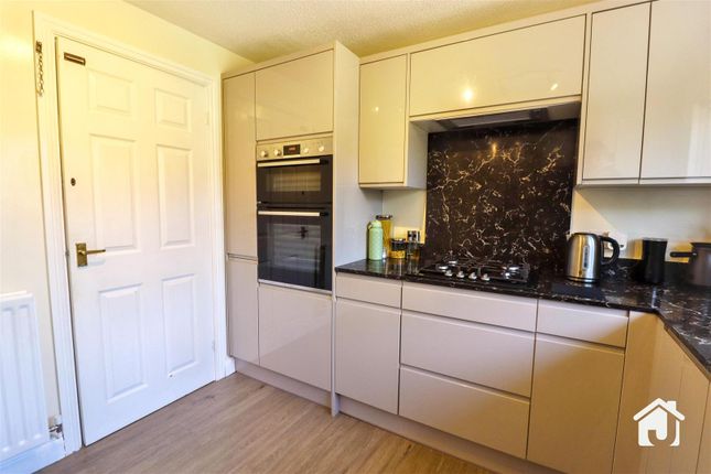 31, Lords Avenue, Leicester photo 4
