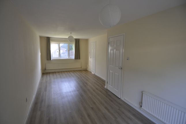 64, Meadowbank, Hitchin photo 4