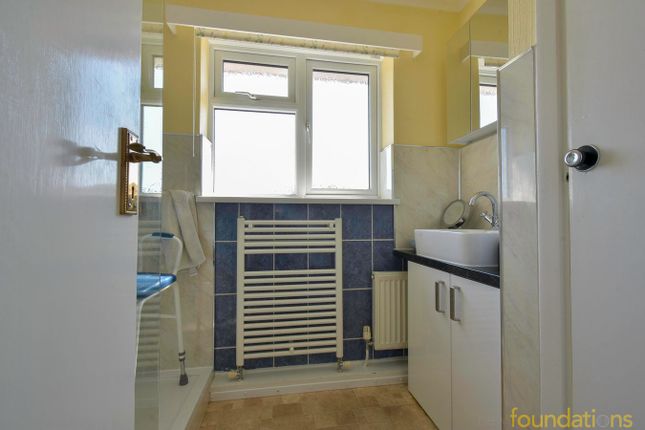 8, Long Avenue, Bexhill-on-Sea photo 4