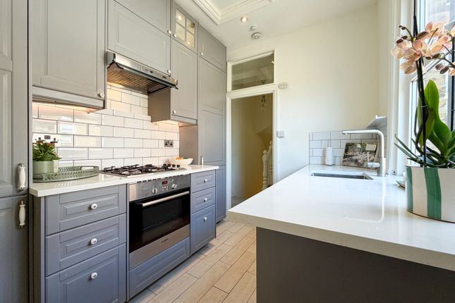 383A, Acton Lane, London photo 3