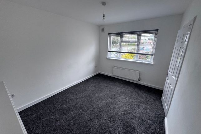 30, The Crescent, Hayes photo 2
