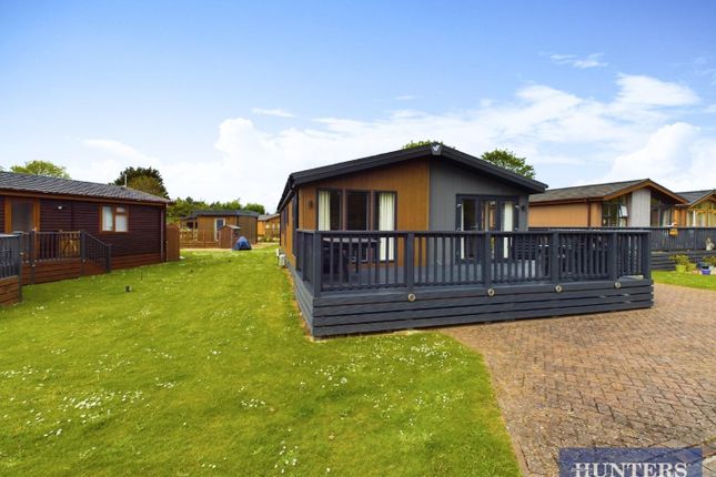 Mobile/park home for sale in Old Malton Road, Staxton, Scarborough