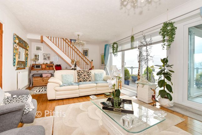 78, Gills Cliff Road, Ventnor photo 4