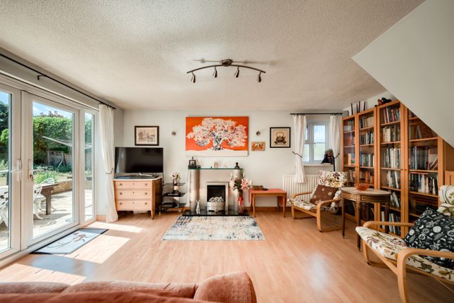 33, Pembroke Gardens Wellesbourne, Warwick photo 4