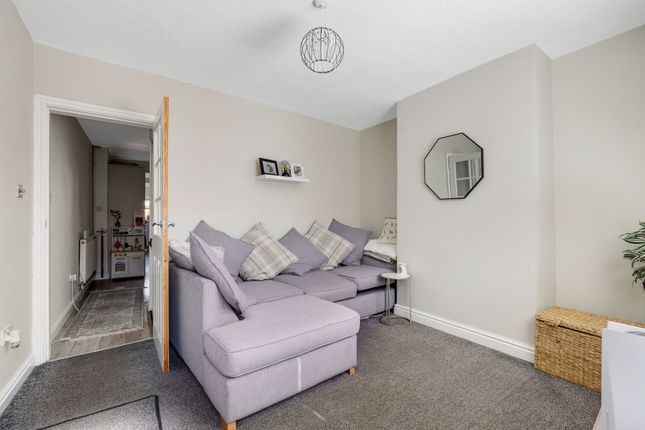 21 Linby Avenue, Nottingham photo 3