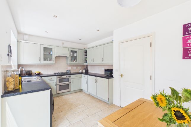 12, Mimosa Close, Chester photo 2