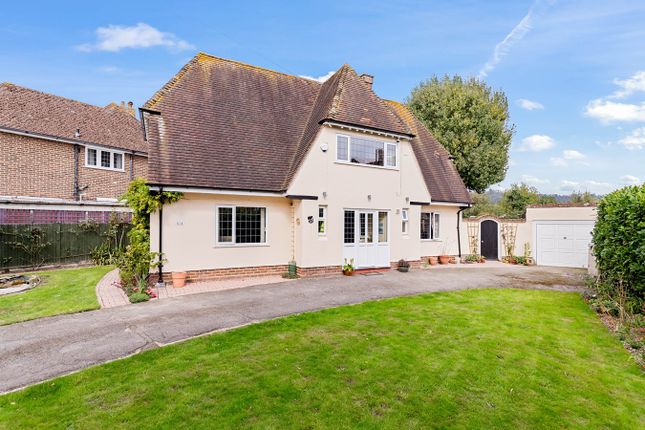 Thumbnail Detached house for sale in Harcourt Road, Folkestone