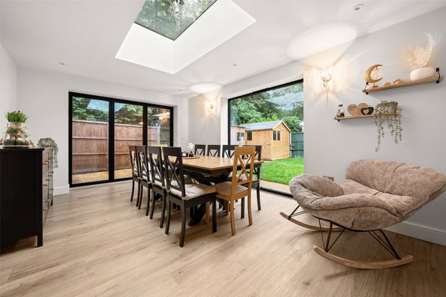 3-bed detached on 23, Hollerith Rise, Berkshire, £575,000