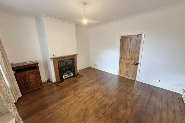 44, Albert Street, Mansfield photo 3