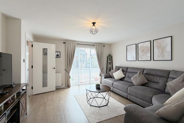 13, Station Park, East Wemyss photo 4
