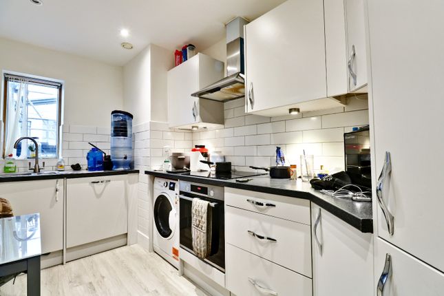 Flat 18, Northpoint, Bromley photo 4