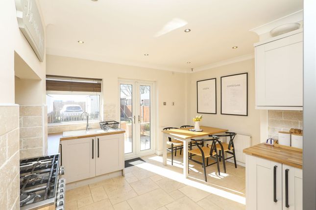 276 Williamthorpe Road, Chesterfield photo 2