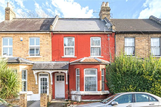 Thumbnail Flat for sale in Hampshire Road, Wood Green, London