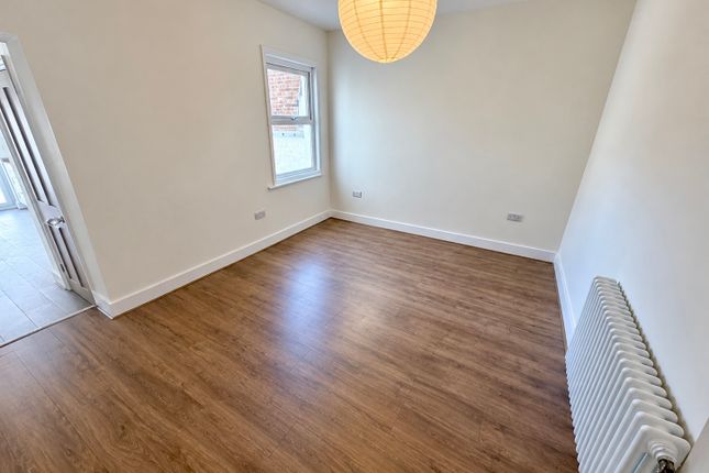 17, Margate photo 5