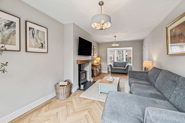 8 Lakenheath Crescent, Warrington photo 3