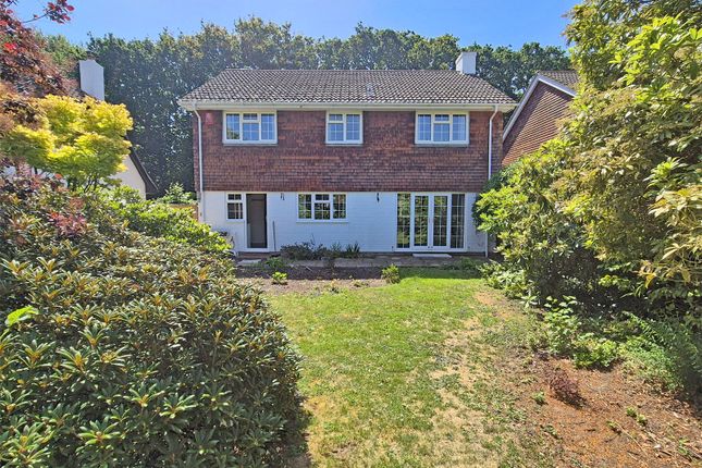 16, Sky End Lane, Lymington photo 2